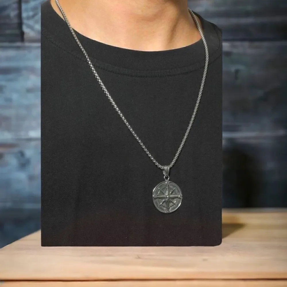 Unisex l Men’s l Compass l Necklace l 23.5” l New